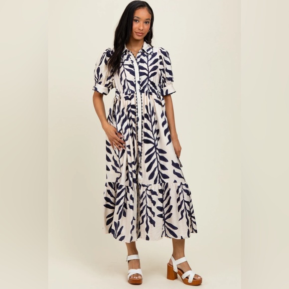 entro Dresses & Skirts - Entro Navy Leaf Print Midi Dress